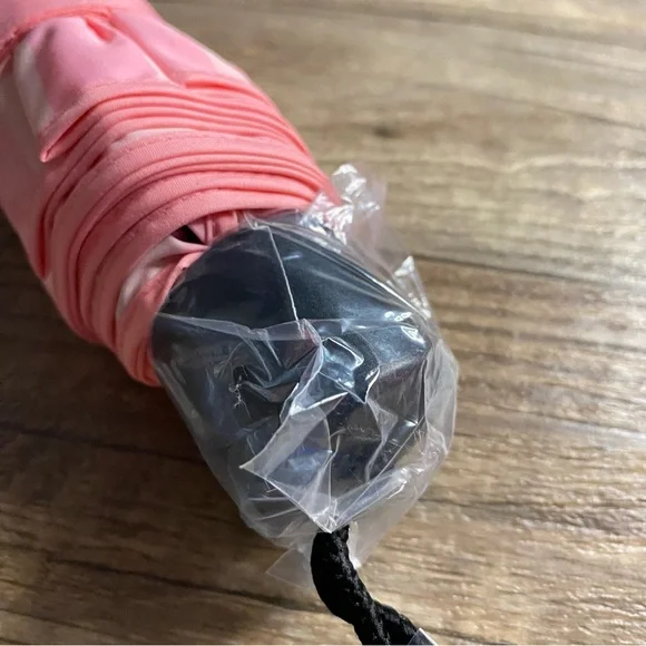 NWT Victoria’s Secret Classic Pink Striped Umbrella - Picture 6 of 9